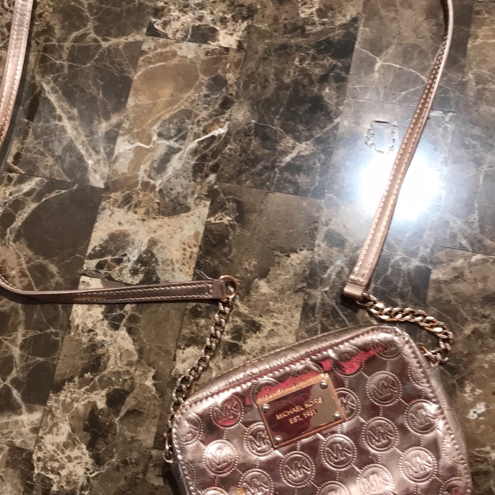 Michael Kors crossbody rosegold bag